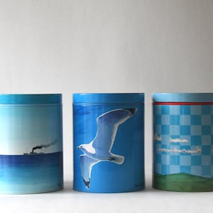 Duński IRMA Tin Modern Coffee canister. Ilustracje sztuki współczesnej. Skandynawski nowoczesny przedmiot kolekcjonerski.
