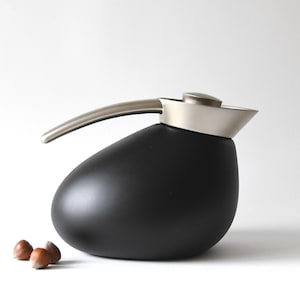 Georg Jensen Insulated Quack. Modern Coffee Carafe Pot. Designer Maria Berntsen Denmark