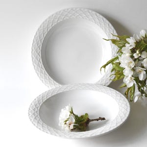 2 x Quistgaard White Cordial Plates. Danish design. Palet Pasta/ Soup Bowls. Mid century modern. Scandinavian Home - Collectible tableware