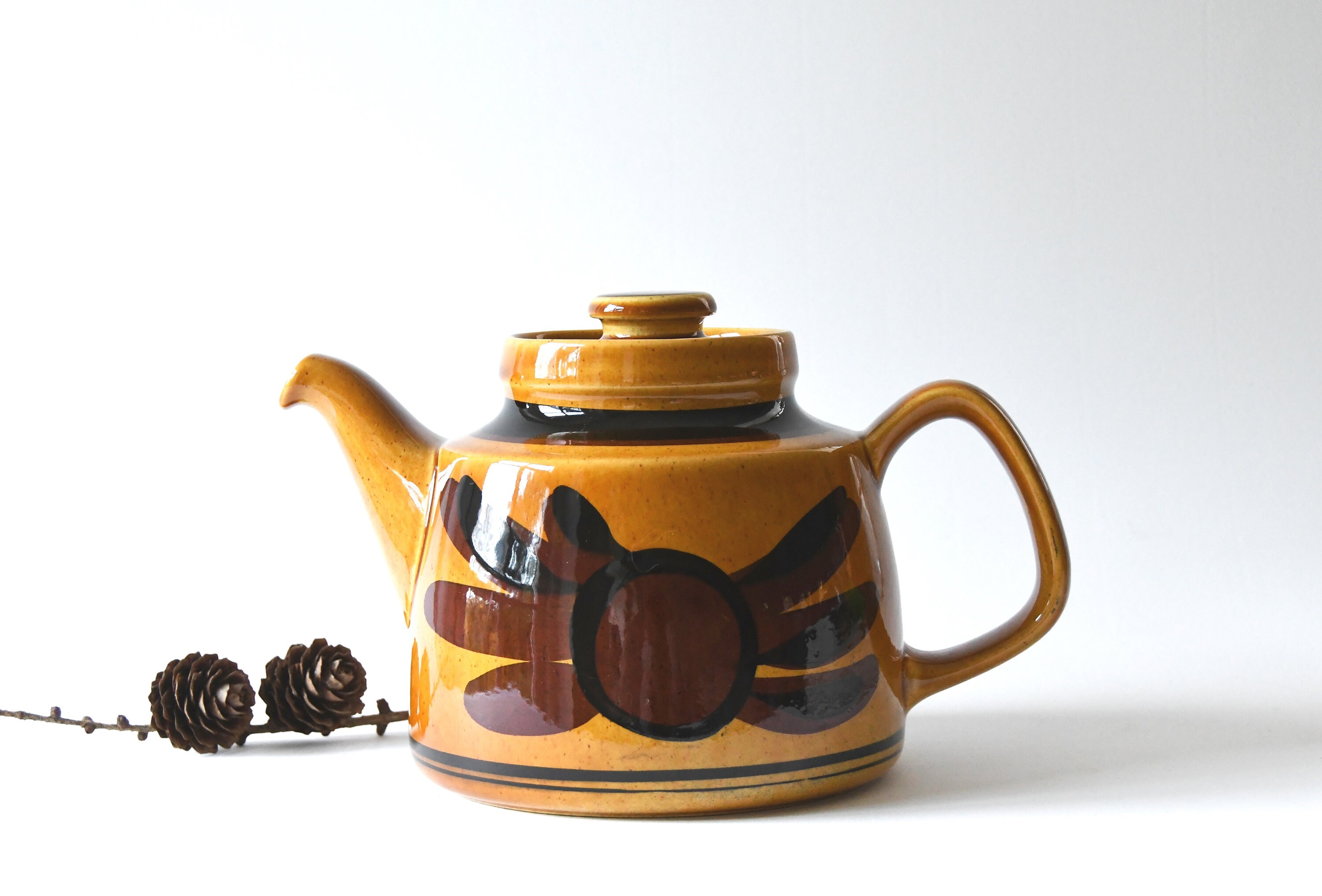 Rorstrand Sweden. Tea Pot TUNA by Carl-harry Stålhane. Mid Century 