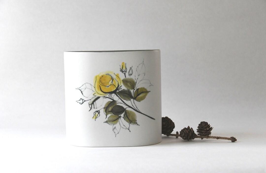 Midcentury Finnish Modernist KUKKA Vase by Hilkkaliiisa Ahola for