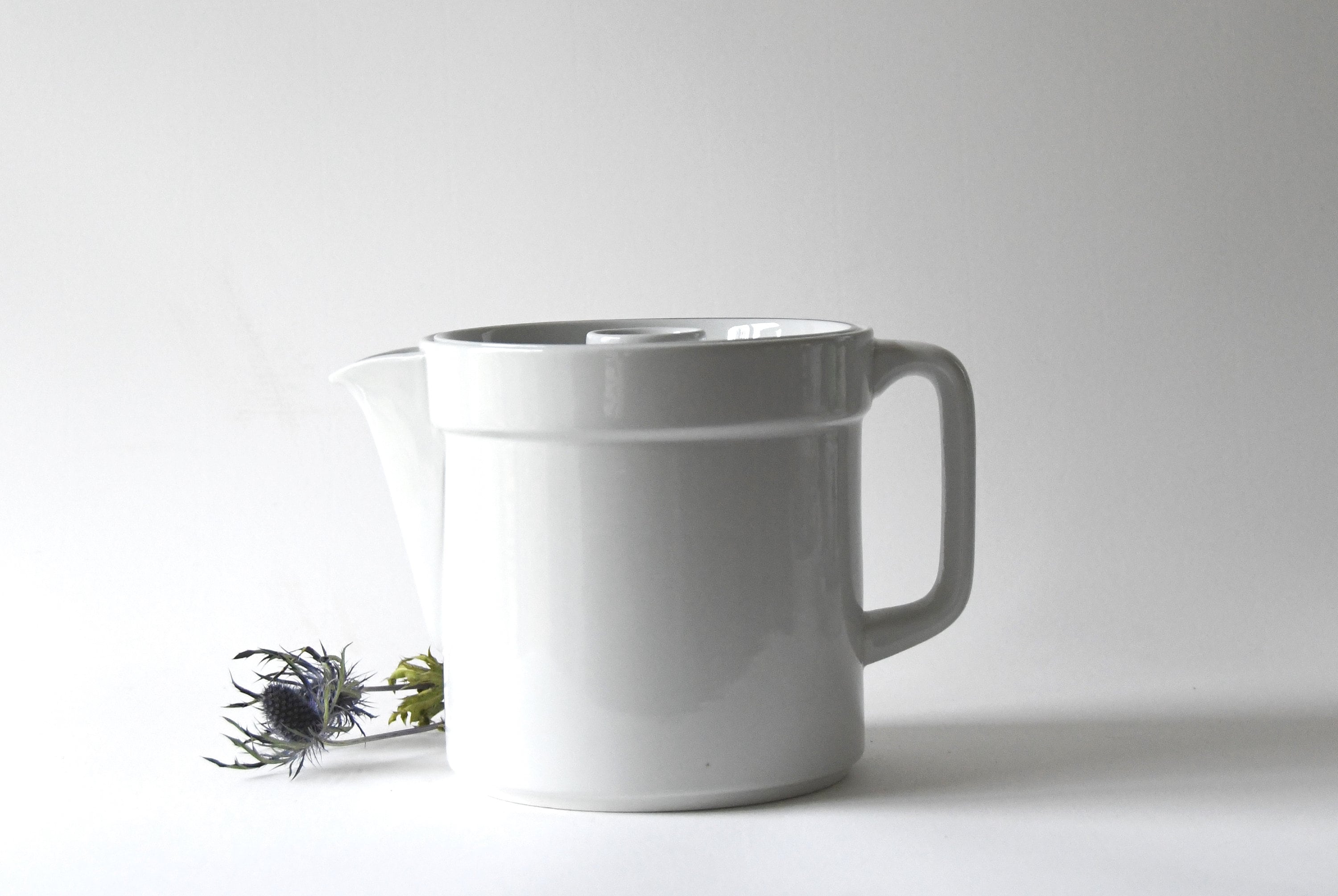 ROYAL COPENHAGEN・White Pot「プレート No.619」×2枚 Grethe Meyer