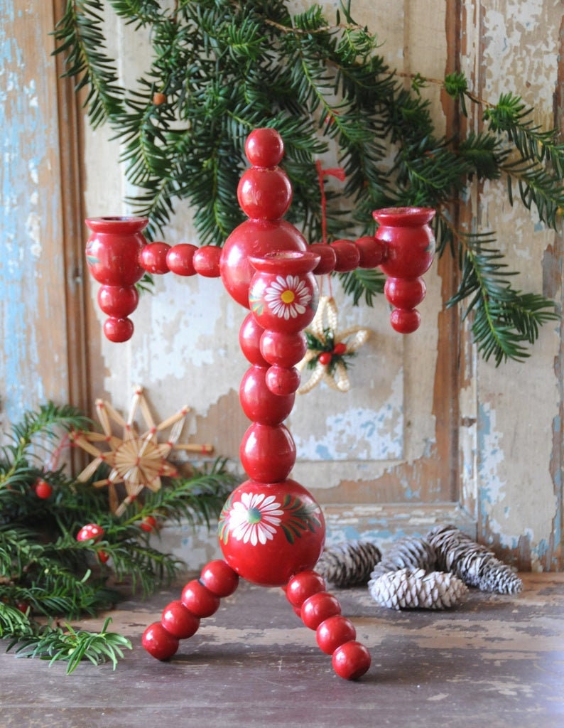 Swedish Christmas Candleholder. Traditional Nordic Xmas Wooden