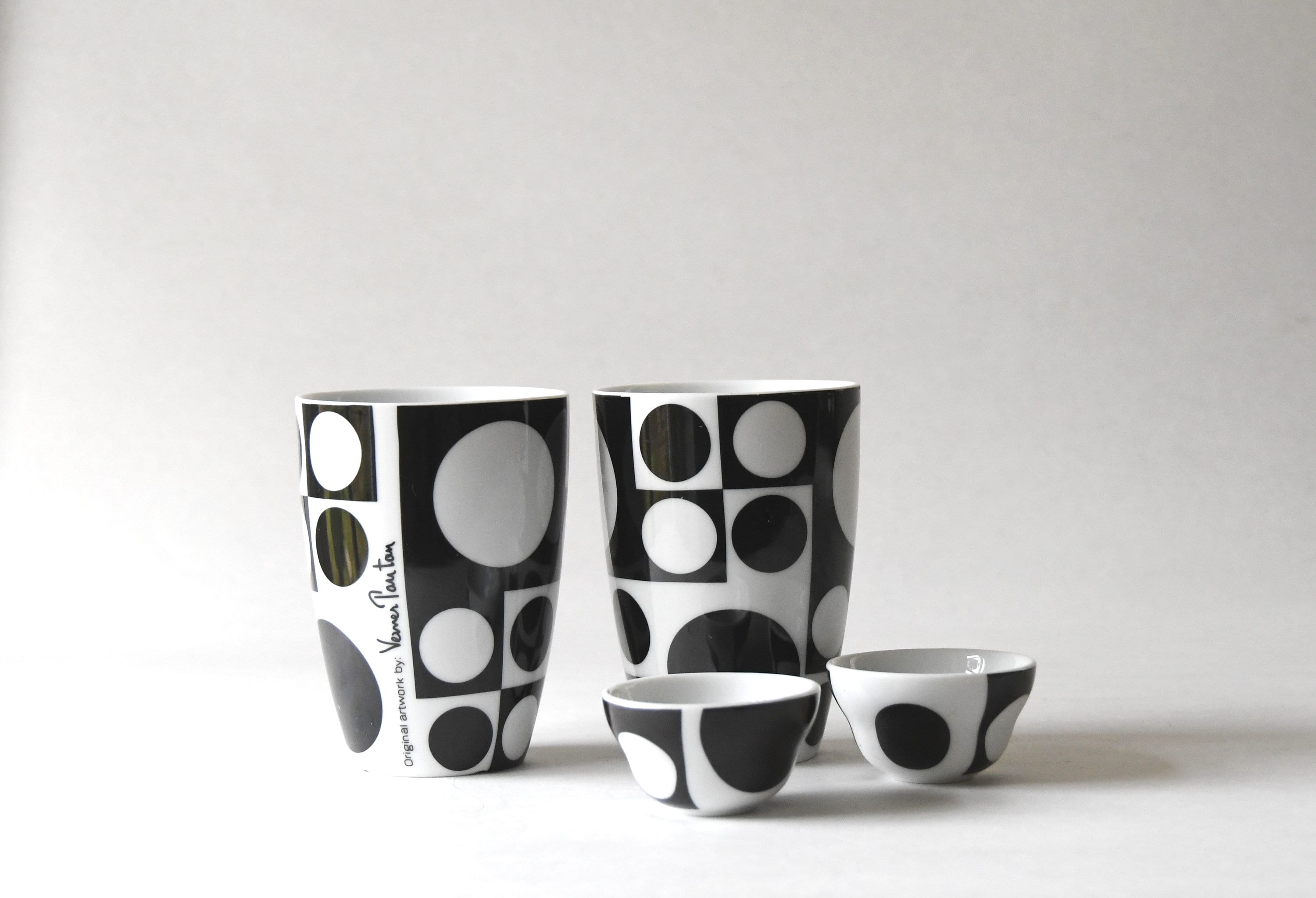Verner Panton GEOMETRY. 4 Thermal Mugs and Eggcups, Danish