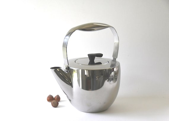 Bodum Teapot. Jorgensen Design COLUMBIA. Mirror Polished Stainless