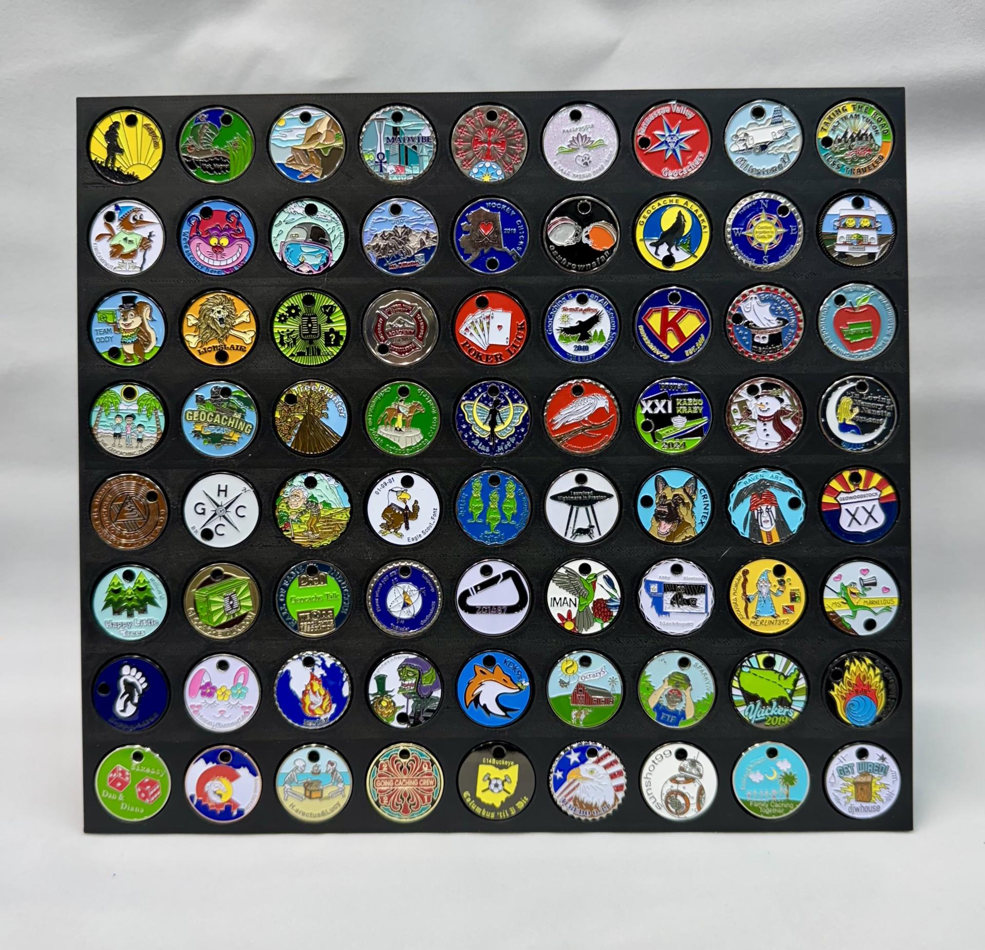 Présentoir à Pathtags Planche De Grange – Wooden Nickel Geocoins