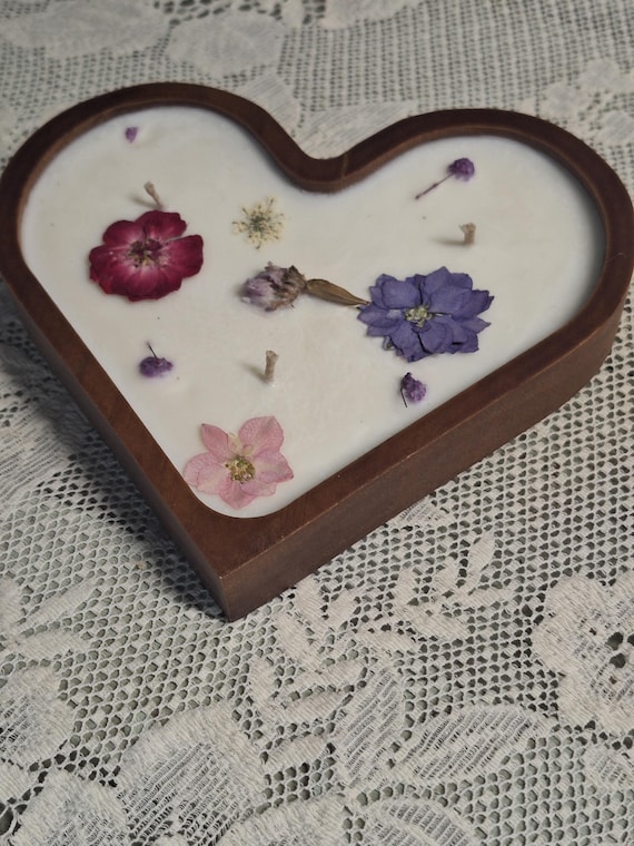 heart shaped soy wax candle