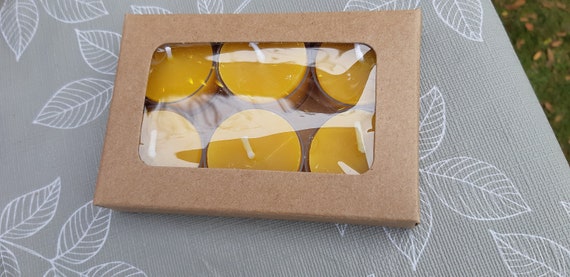Tealight candles made of 100% beeswax