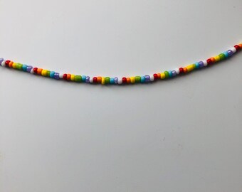 Pride Rainbow Beaded Cholaker Necklace (con o sin Charm)