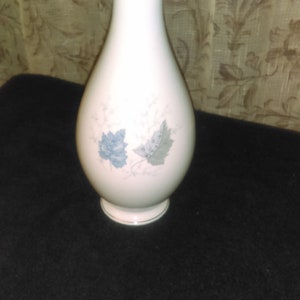 FLoral Vase/Bavaria Vase/Blue and Gray Leaves/ Western Germany/vase
