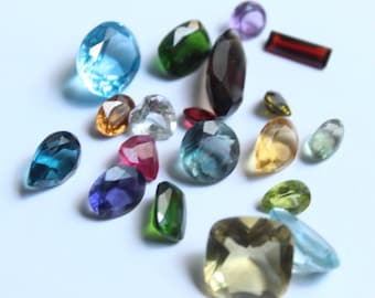 Gemischtes facettiertes Edelsteinpäckchen 50cts / Schatzsuche Edelsteine / Edelstein Geschenk