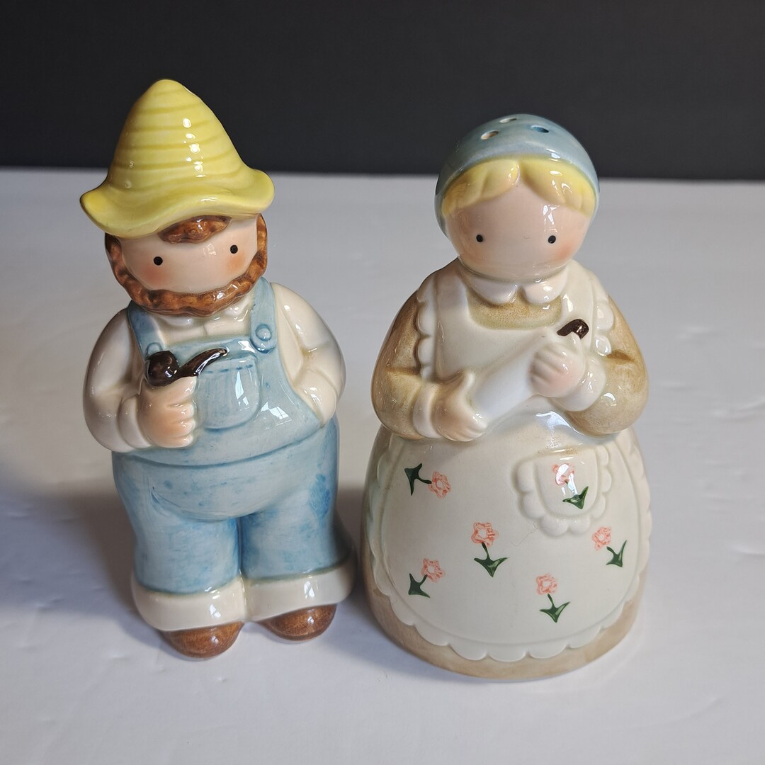 Vintage Otagiri Japan Salt and Pepper Shakers Kitchen Country Farm