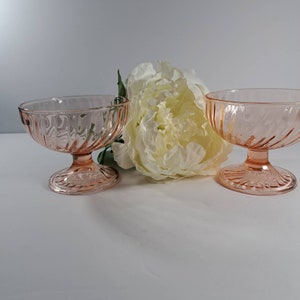 Vintage Arcoroc Rosaline Pink Swirl Glass Dessert Coupes - Set of 2