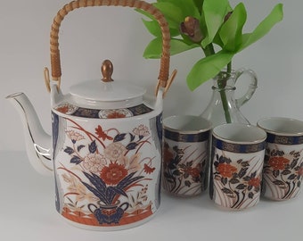 Vintage Porcelain Teapot and 3 Cups, Made in Japan, Beautiful Floral Pattern, Bamboo Handle, Vintage Teapot, Porcelain Teapot