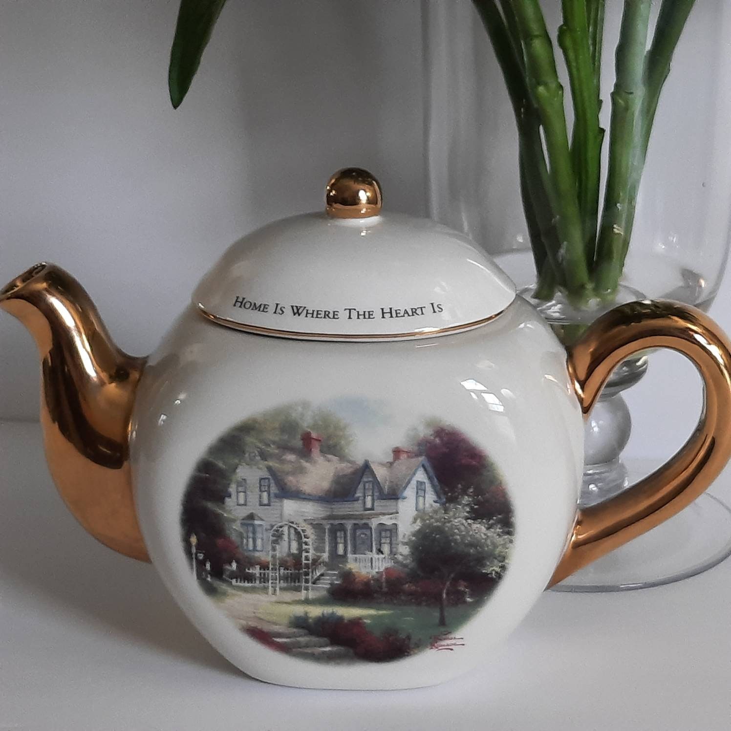 Thomas Kinkade Teapot, Painter of Light, Artist Signed, Home