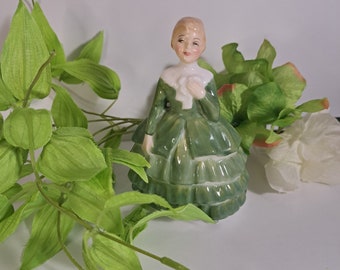 1967 Royal Doulton Belle Figurine HN2340 Girl In Green Dress, Collectible Figurines, Vintage Royal Doulton, Vintage Figurines