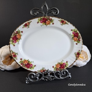 Large Serving Platter, Old Country Roses by Royal Albert, 13 inches