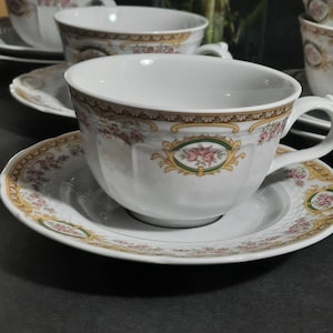 Vintage Coffee Cups by Monopoli Italian Porcelain, Made in Italy. 12 pcs.