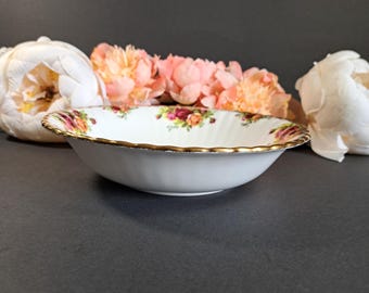 ロイヤルアルバート「オールドカントリーローズ」磁器製小鉢 - Etsy 日本