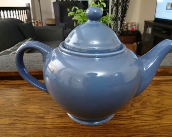 Whole Homes Large Blue Teapot, Made in China. Great Condition, No Chips, No Cracks and No Crazing.