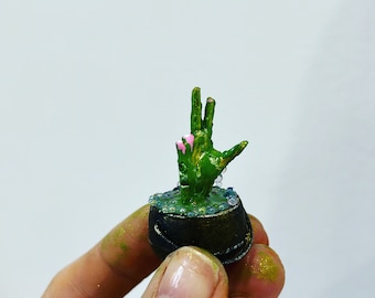 12th scale witch cauldron