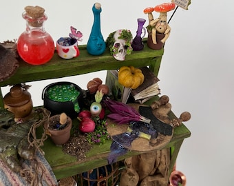 Witch potting table herbology miniature