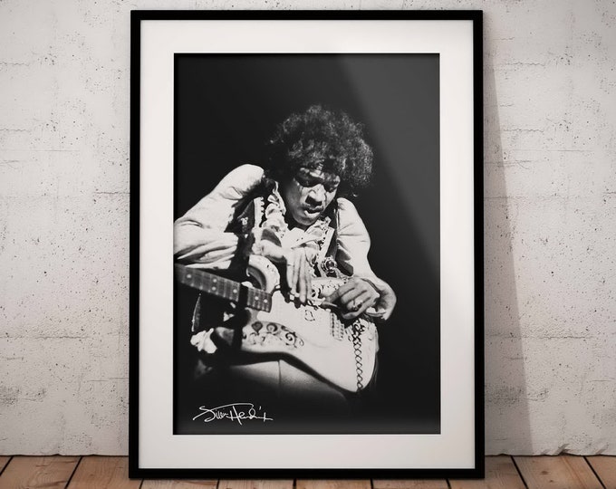 Jimi Hendrix Art Print - Electric Guitarist Poster with signature - Rock n Roll Music Wall Design - Black White Artwork Printed