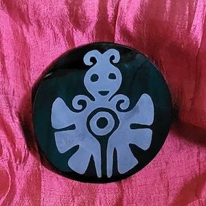 Itzpapalotl~Obsidian Butterfly~Obsidian Stone Engraved Disc~Scrying Disc~Hand Carved~Aztec~