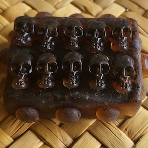 Tzompantli ~ Day of the Dead ~ Rack of Skulls ~ Jabón Copal Negro~Black Copal Soap~No Essential Oils