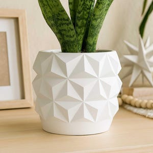3D Printed Geometric Plant Pot STL File: Support-Free Planter Digital Download