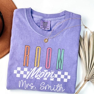 Comfort Colors Room Mom Shirt, Classroom Mom Shirt, Gift for Room Mom, Trendy Shirts for Room Mom, School Volunteer Shirt, Gift for Parent