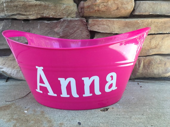 Plastic oval bucket deals