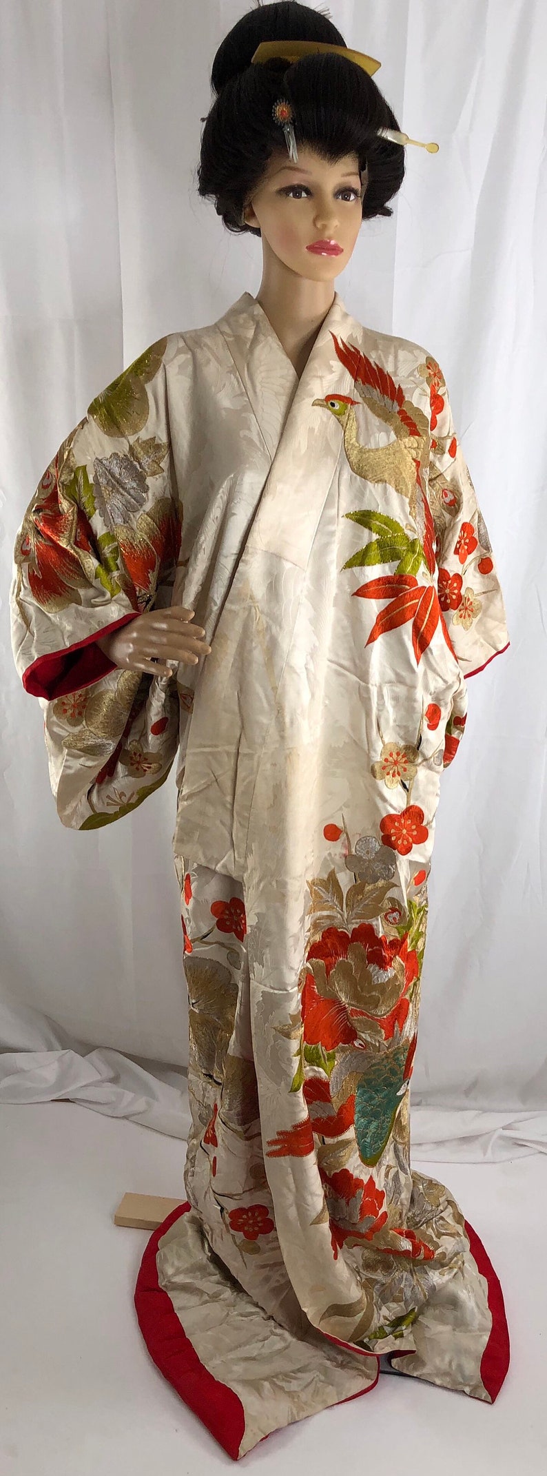 Japanese Kimono/ Vintage Silk Kimono/Cosplay/ Wedding Kimono/ Etsy