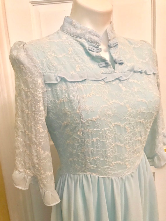 RARE FIND~1930's Beautiful Flowing Princess Dress… - image 3