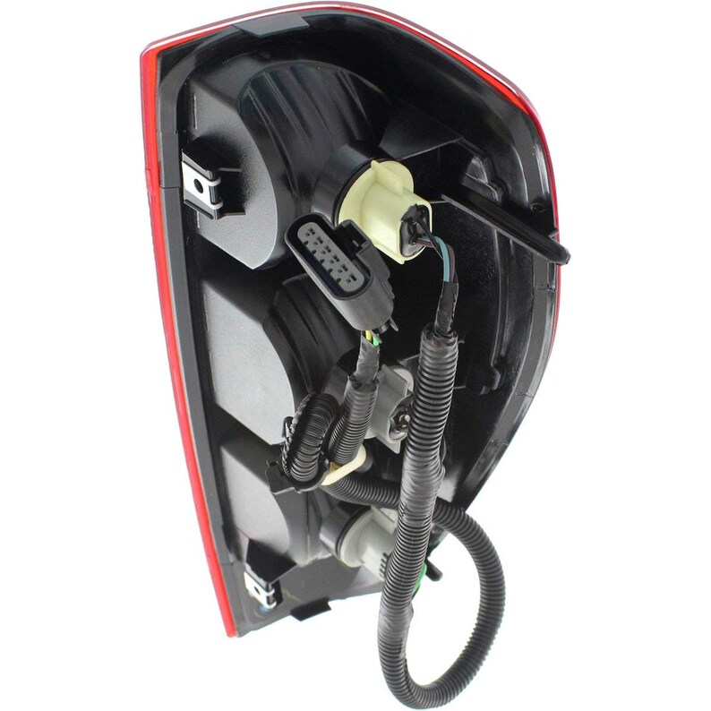 Left Side Tail Light Assembly For 20042012 Gmc Canyon Etsy