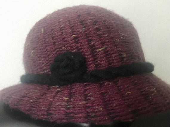 Vintage Women's Derby Purple Knitted Hat Black Ro… - image 7