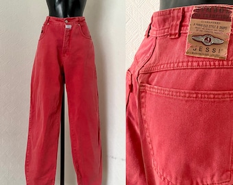 Vintage 90s Brand Jessi Pink Men's High Waist Jeans Denim Bright Red Boho Hippie Straight Legs Student Fit Button up Made in Italy Size 36/M