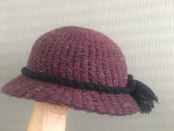Vintage Women's Derby Purple Knitted Hat Black Ro… - image 5