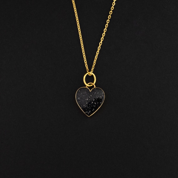 本物の隕石付きブラックハートネックレス、金の隕石ペンダント - Etsy 日本