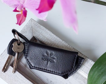 Leather keychain wallet, Snap key wallet, Leathe key holder, Key chains for women, Cute key holder, Leather key cover, Keychain for her