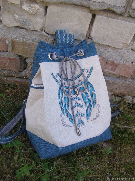 Linen Drawstring Bag With Embroidery Catching Dreams  display picture 3