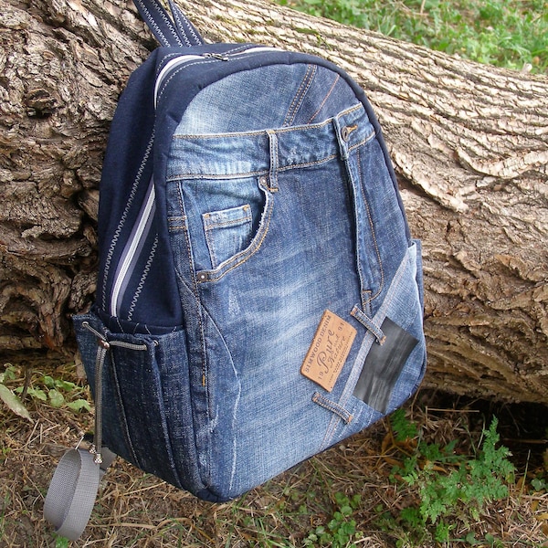 Sac à dos en gros jeans recyclés pour hommes, sac à dos universitaire en denim recyclé.