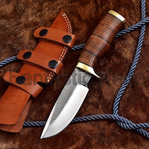 Handmade Carbon Steel Bowie Hunting Knife with Leather Sheath