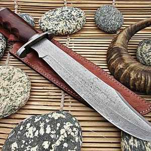 Handmade Damascus Steel Bowie Hunting Knife with Leather Sheath