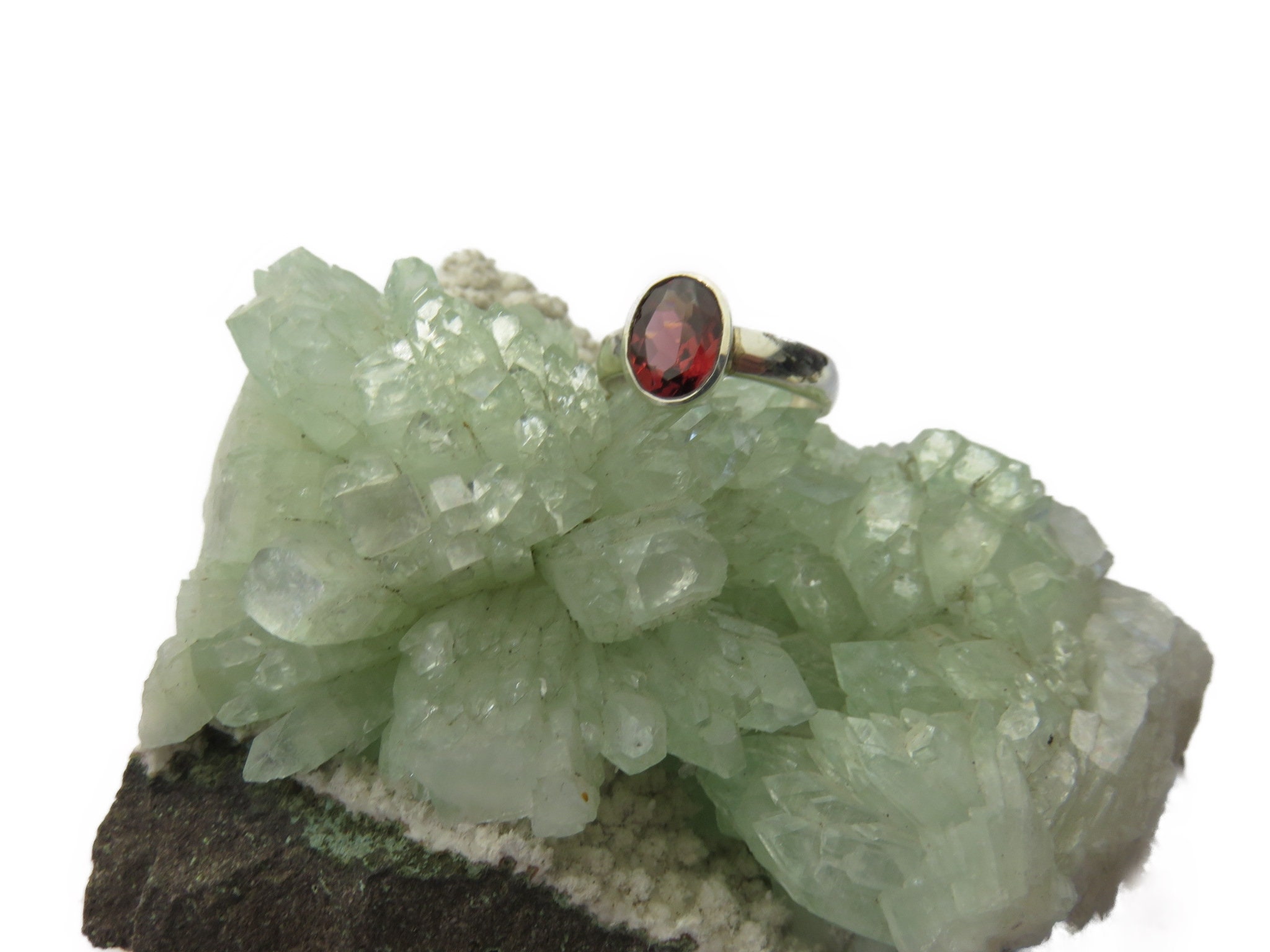 2 Sizes Genuine Garnet Faceted Ring 925 silver UK Size P+P 1/2  US Size 7 1/2+8