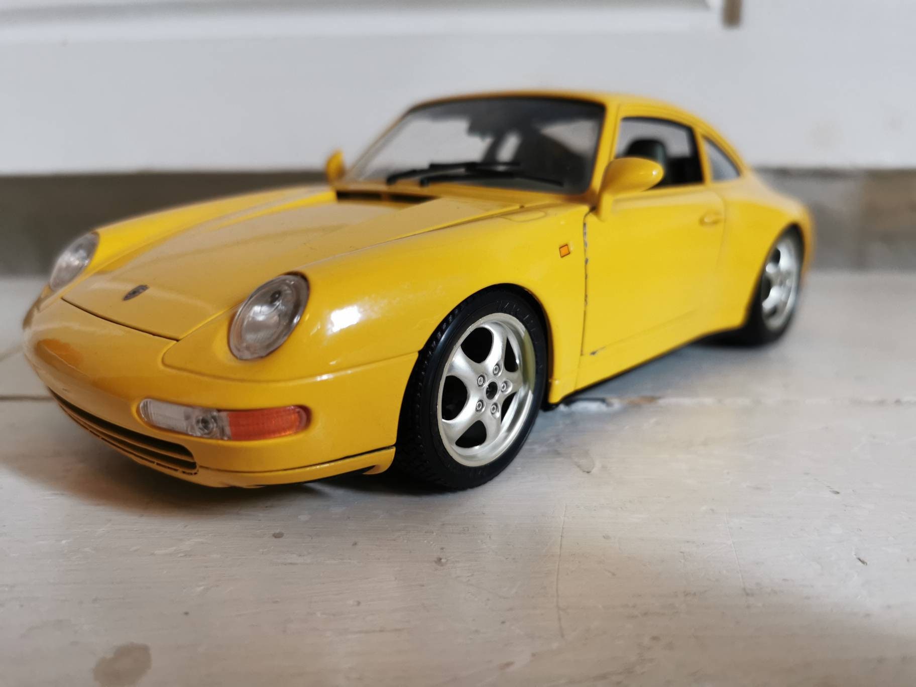 Porsche 911 bburago