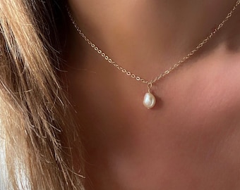 Single Drop Pearl Necklace, Dainty Pearl Necklace Bride, Freshwater Pearl Pendant, 14K Gold Filled Chain, Bridesmaid Gift, Bridal Jewelry