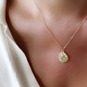 Small Gold Medallion Necklace, Sun Coin Pendant Necklace, Dainty Green Gemstone Necklace, Layering Jewelry, Sunburst Jewelry, Gift for Her