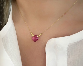 Everyday Jewelry Tiny Gemstone Dainty Necklace Clover Gold Necklace Crystal Flower Necklace Pink Quartz Necklace Choker Gift for Her