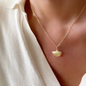 Ginkgo Necklace, Gold Leaf Necklace for Layering, Botanical Pendant, Dainty Floral Necklace, Gingko Jewelry, Plant Lover Gift for Her